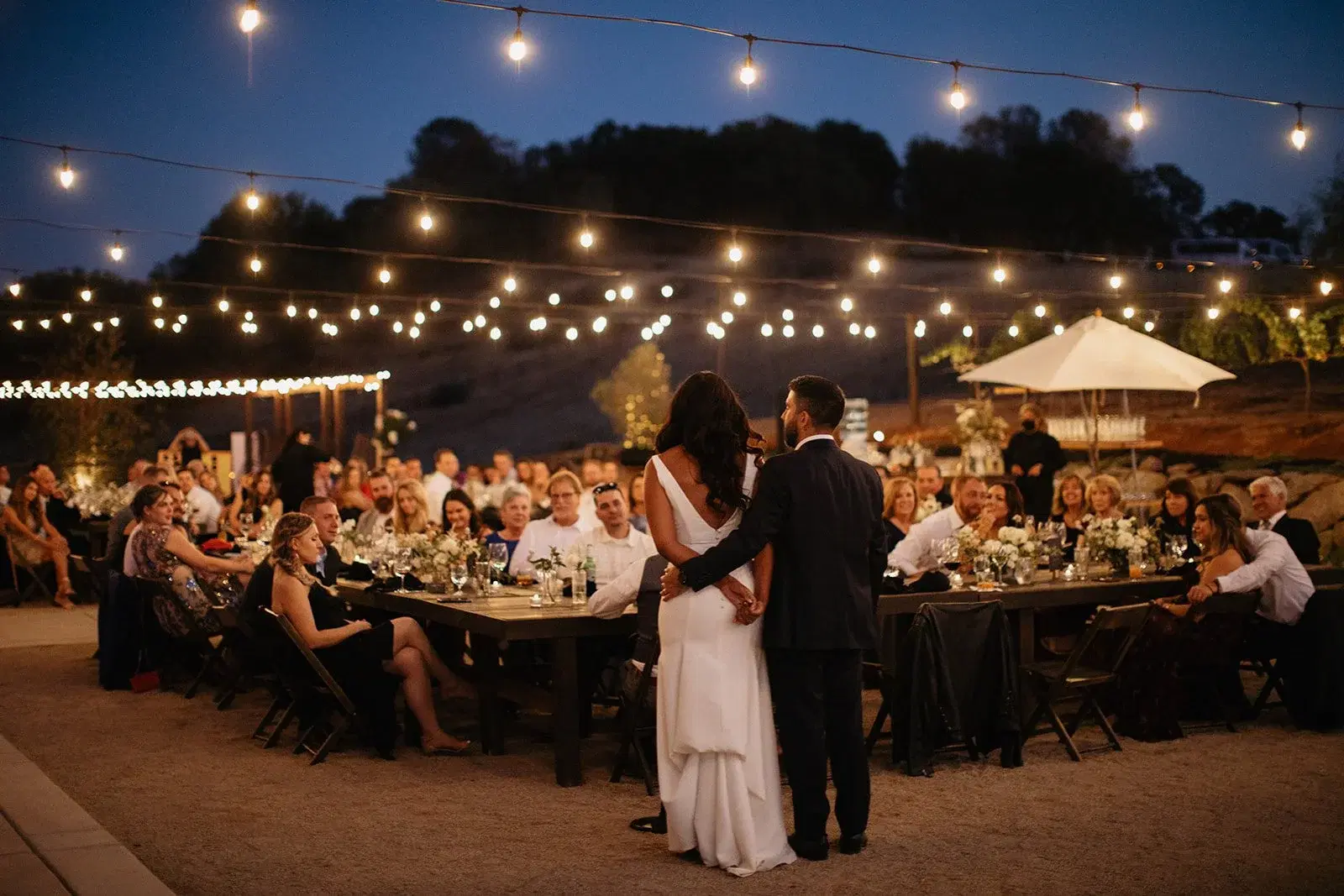 Including Guests in a Small Wedding Ceremony: Meaningful Ways to Share the Moment